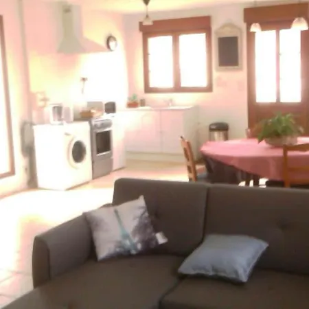 Holiday home Dans Corps De Ferme En Picardie Valines